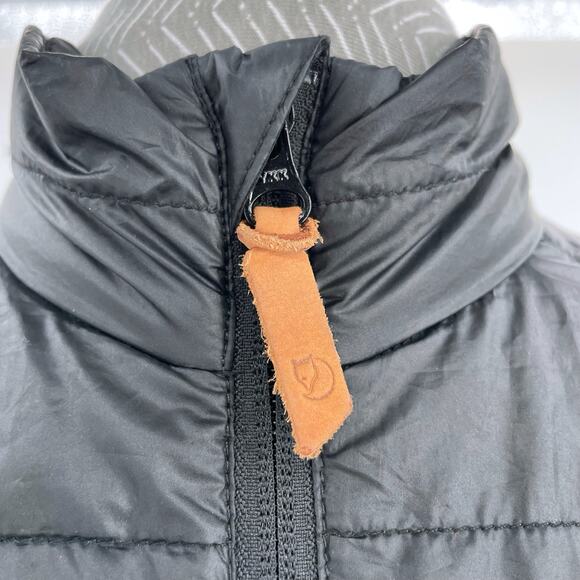 Fjallraven Abisko Padded Vest Solid Black Lightweight Zip Puffer Hiking Layer XS - Picture 3 of 15